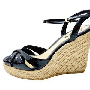 Authentic Gucci wedges sandals 9